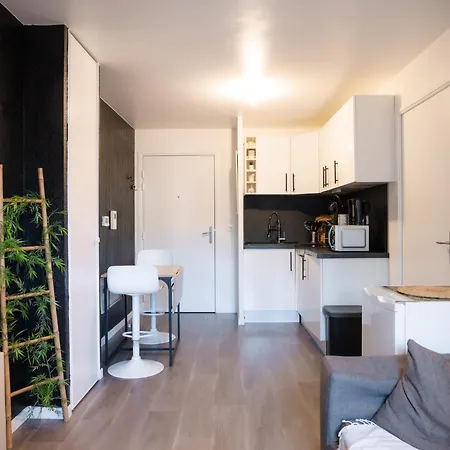La Boheme, 4 Prs, Avec Terrasse Vaulx-en-Velin